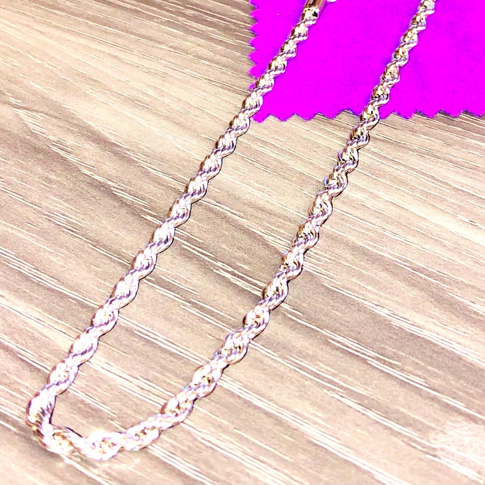 47.) New Rope Chain Necklace in Silver